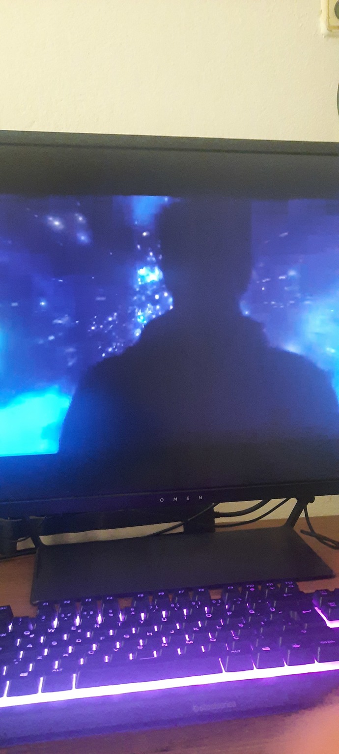 Uzay ile alakalı filmler izliyor musunuz?