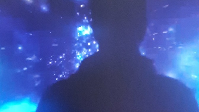 Uzay ile alakalı filmler izliyor musunuz?