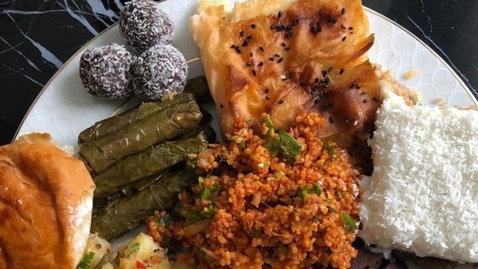 Bayramda genellikle hangi tatlıları veya yemekleri hazırlarsınız?