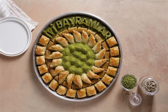 Bu bayram baklavanız dışardan mı, evden miydi?