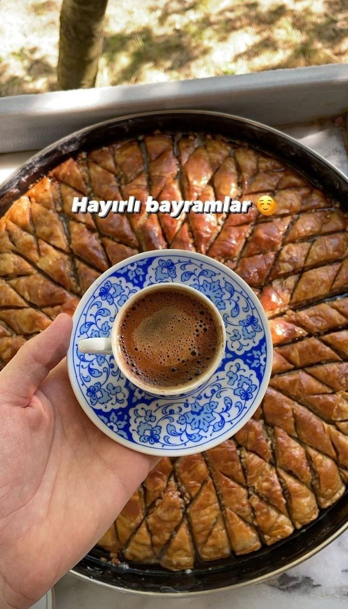 Peki sen Nerde o eski bayramlar diyecek yaşa geldin mi?