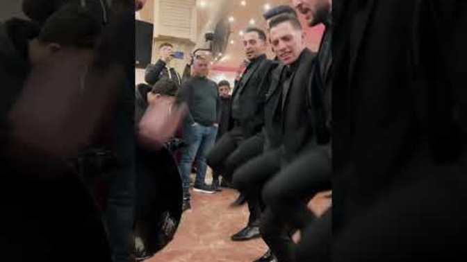 Arap erkeklerinden hoşlanıyorum benim gibi olan var mı?