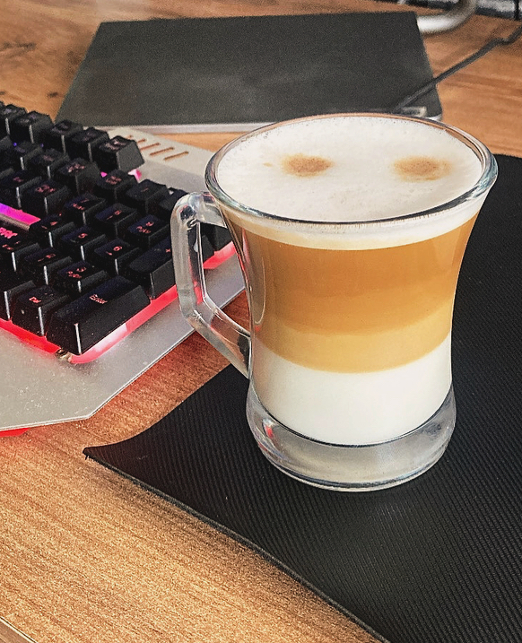 Bana kahve ısmarlar mıydınız ☕️?