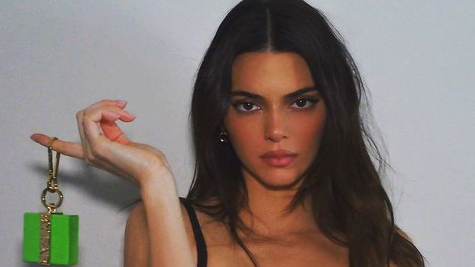 Kendall Jenner mi, Hande Erçel mi?