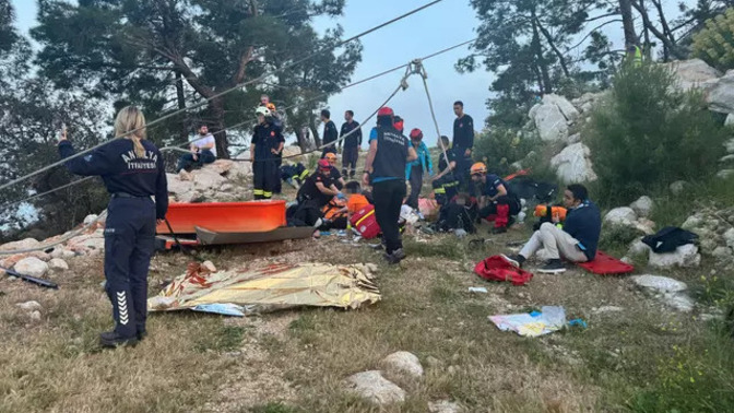 Antalya Teleferik Kazası: Ölü ve Yaralılar Var. Teleferiğe bundan sonra biner misiniz?