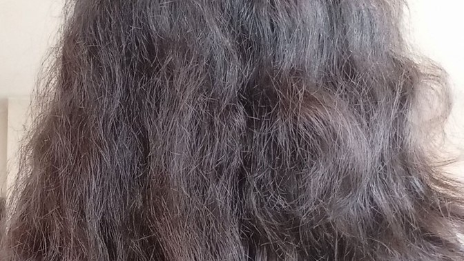 Ya arkadaşlar saçlarım hep böyle ben bu saça nasil bakım yapım ne kullanım yardım?