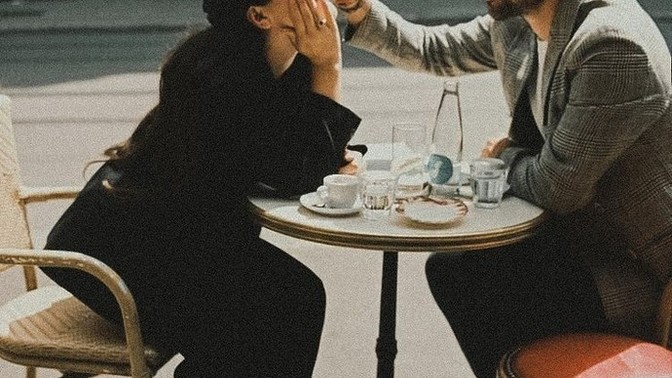 Karşınızda ki insana değer verdiğinizi sözlerinizle mi, davranışlarınızla mı belli edersiniz?
