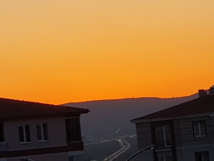 Ay mı güneş mi?