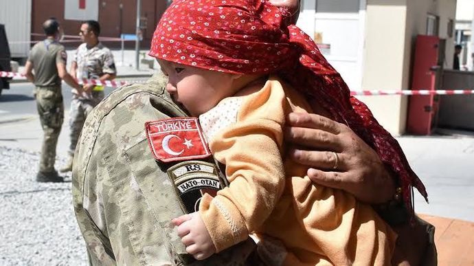 Katil İsraile lanet olsun dünyanın huzurunu neden bozuyorlar?