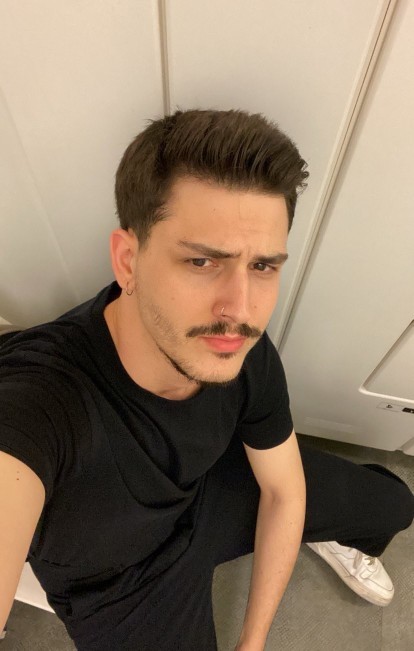 Sizce piercing yakışmış mı yoksa olmasa daha mi iyi?