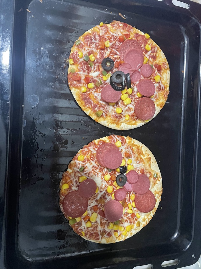 1 liralık pizza 🍕 yer misiniz?