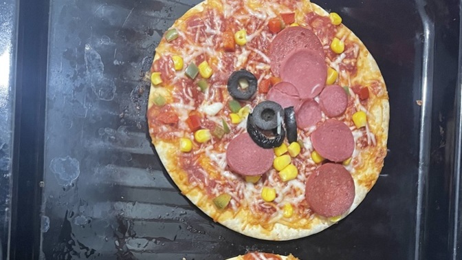 1 liralık pizza 🍕 yer misiniz?