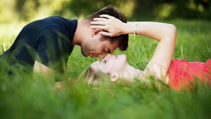Sevgiliniz ile romantik anlar yaşamak için en sevdiğiniz aktivite nedir?