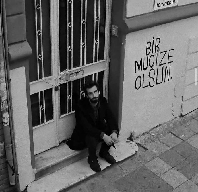 Hayat tam bitti dediğimiz yerden yeniden mi başlar?