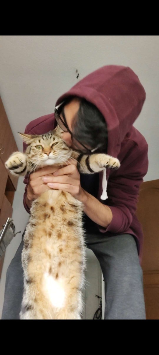 Hayatta herkesin tutunduğu bir dal vardır, sizinki ne?