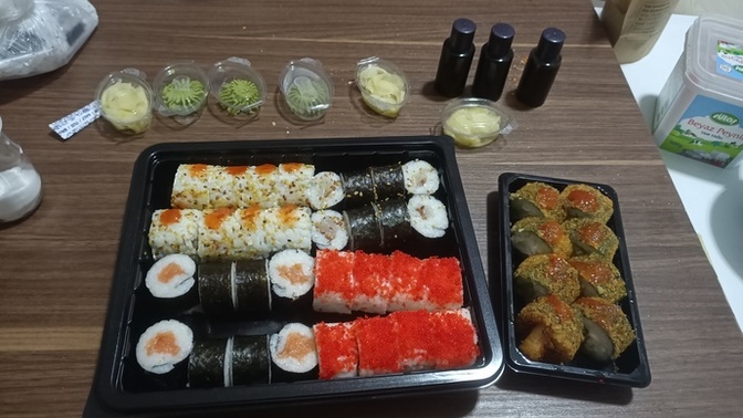 Sushi deneyimini benim gibi 30'undan sonra yaşayan var mı 🤣?