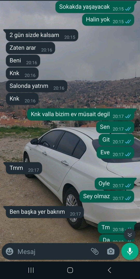 Arkadasımın babası evden kovmuş sizde kalayım mı dedi bende ev müsait degil dedim babam izin vermedi arkadas küstü gibi haklı mı?