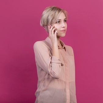 Telefonla konuşurken istemsizce başka şeyleri kurcalıyor musunuz?
