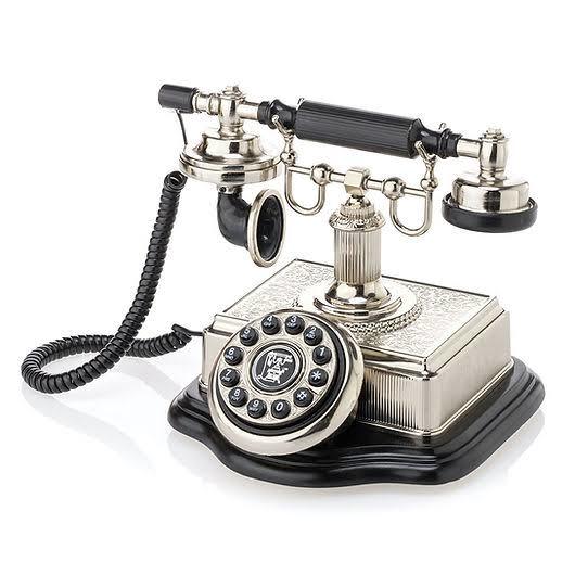 Telefonla konuşmak mı, WhatsAppta meşajlamak mı?