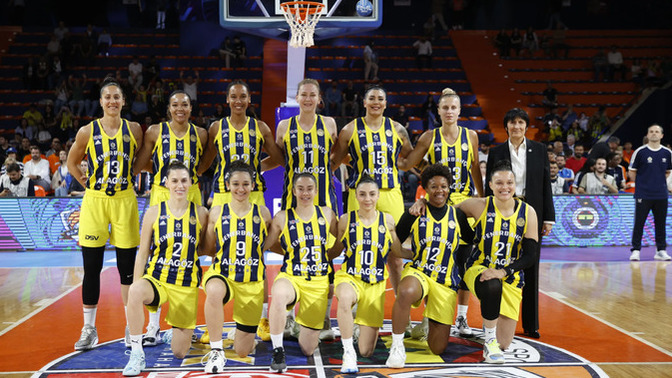 Fenerbahçe Kadın Basketbol Takımı üst üste 6. kez şampiyon oldu! Bu başarıyı hep birlikte tebrik edelim mi?