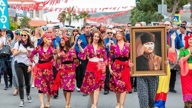 Alaçatı Ot Festivali'ni duydunuz mu, gitmeyi düşünüyor musunuz?