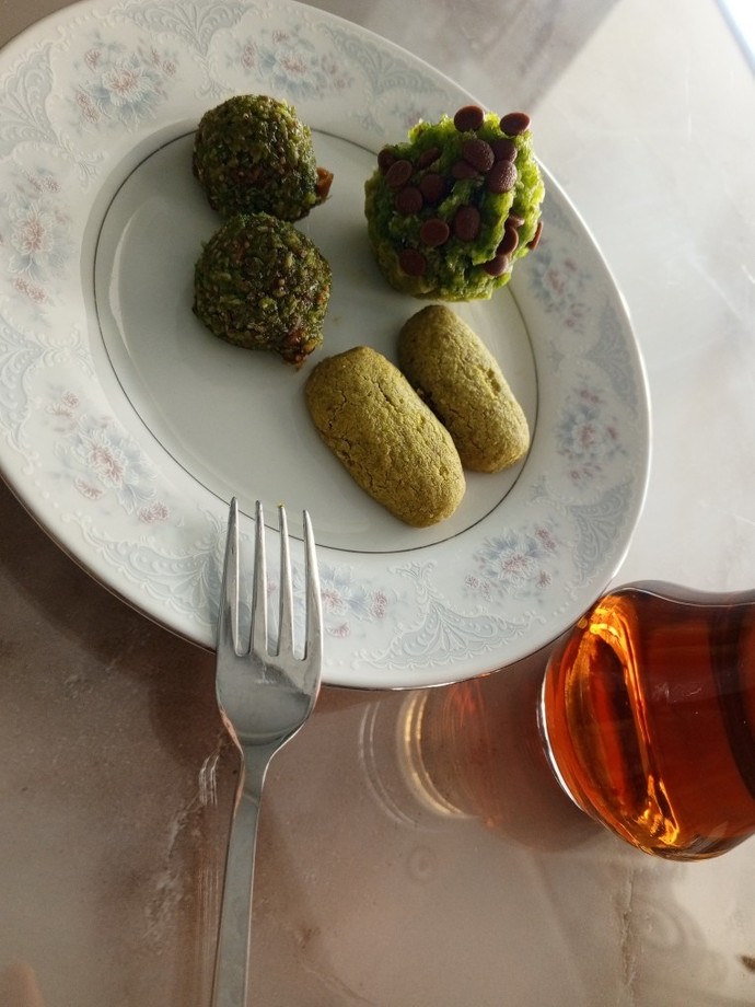 Şekerli çay mı şekersiz çay mı?