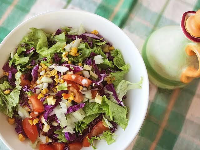 Salatada sirke mi seversiniz yoksa limon mu?