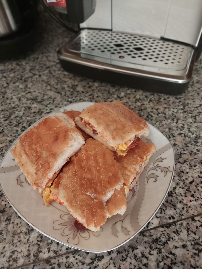 Akşam yemeğin de tost yemek tembellik mi?