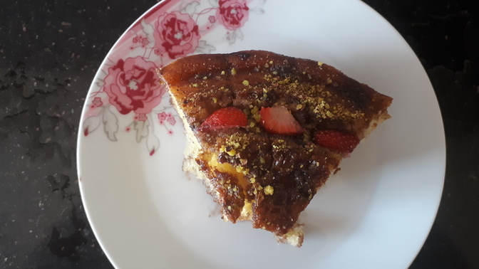 Çikolatalı soslu kekim nasıl göze hitap etmekte?