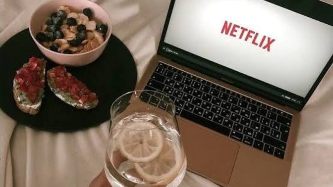 Film/dizi izlerken tercih ettiğiniz yiyecek ve içecekler nelerdir?