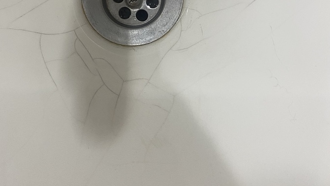 Lavaboda neden böyle çizgiler oluşuyor?