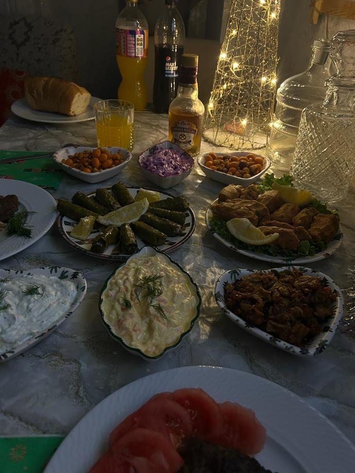 Gece yemek kaçamağı yapar mısın?