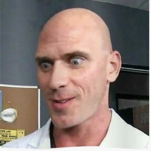 Göğüslerim böyle. İtici mi?