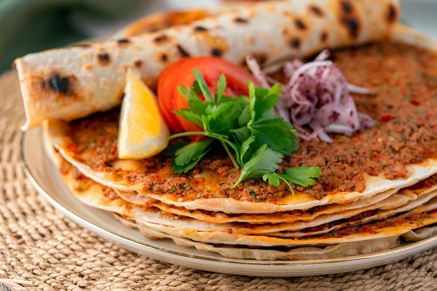 Lahmacun mu yoksa patates kızartması mı?