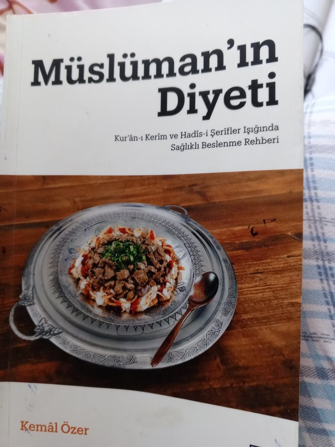 Güne bir kitap tavsiyesi bırakabilir mısınız?