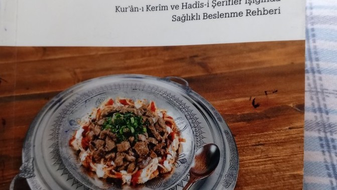 Güne bir kitap tavsiyesi bırakabilir mısınız?
