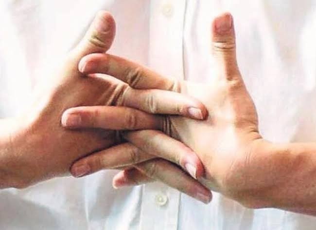 Sizin de parmak kütletme alışkanlığınız var mı?
