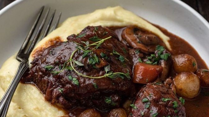 Patates püresini en çok hangi yemeğin yanına yakıştırıyorsunuz?