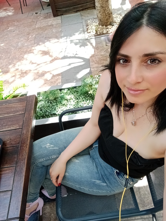 Erkek arkadaşım demediğini bırakmadı, kıyafetim çok mu açık?