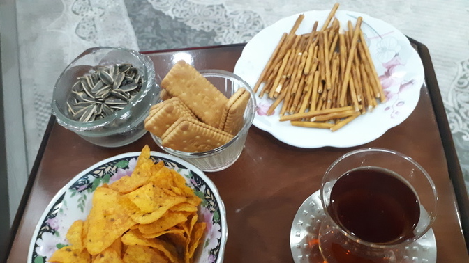 Benim gibi dizi izleyen var mı?