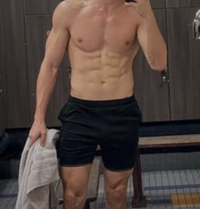 Karşı cinste kas seviyormusunuz? kızlar?