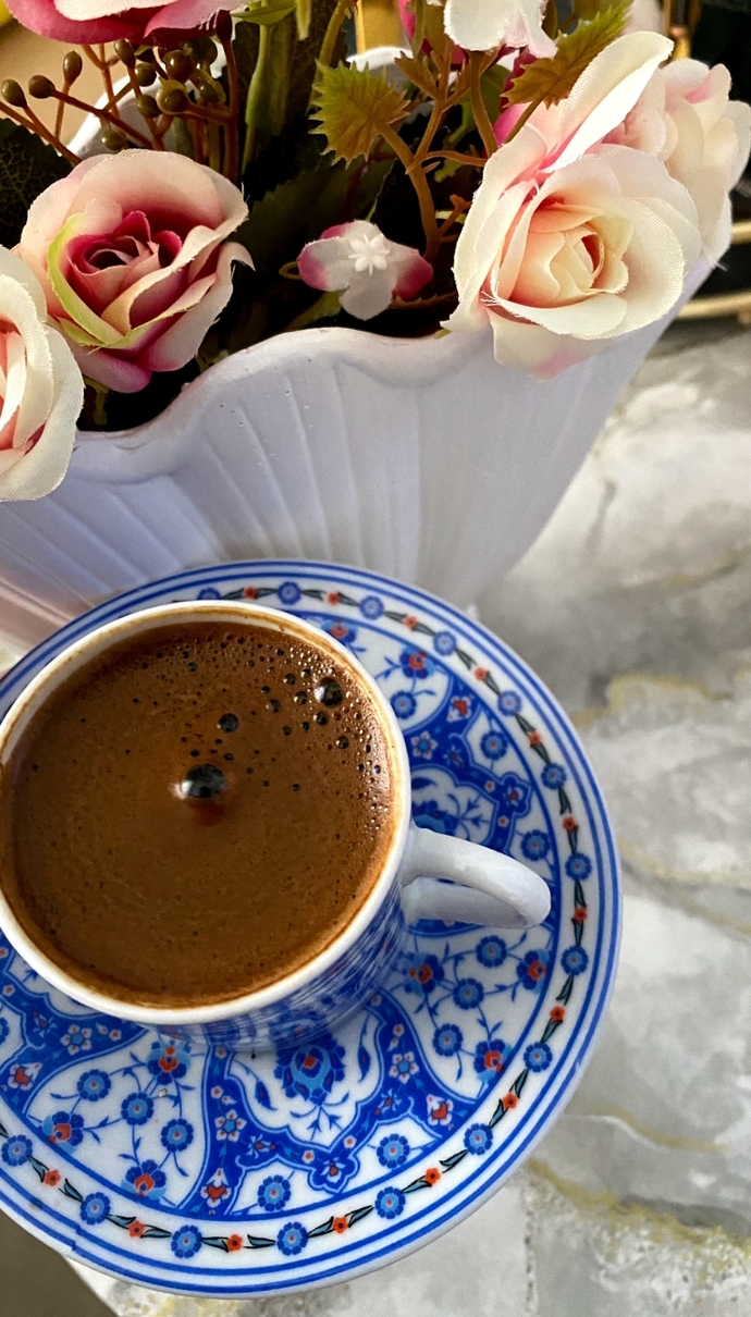 Kahvaltıda tercihiniz çay mı olur, yoksa kahve mi?
