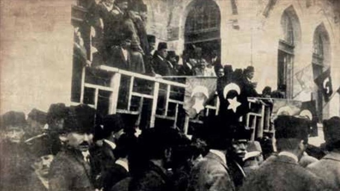 Unutamadığınız 23 Nisan  anılarınız neler 🇹🇷?