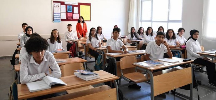 Hangi Lisede Okudunuz?