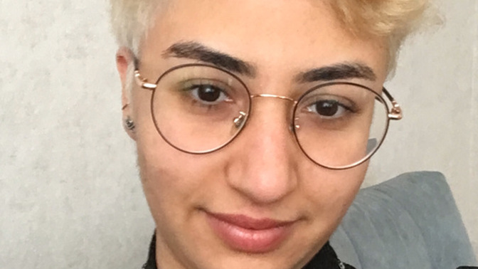 Sarı saç bağımlıları?