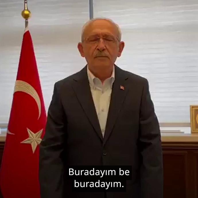 Sulu yemeklere ekmek banıp yiyenler burada mı?