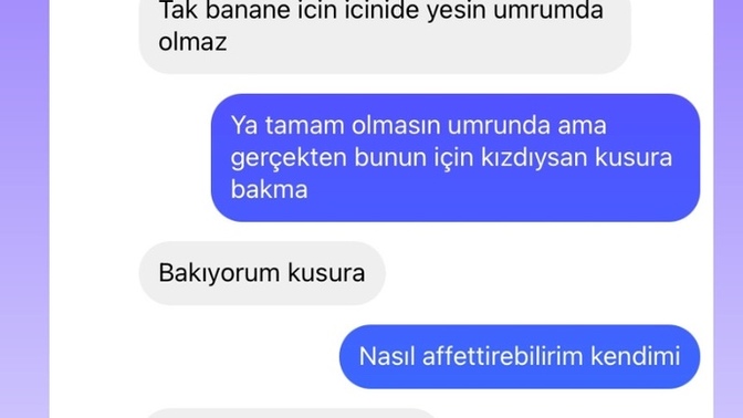 Böyle bir yazışma geçti aramızda kendisine mesaj atmadığım için bana aşırı trip attı?