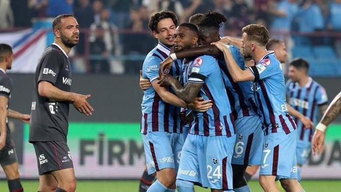 Ziraat Türkiye kupası yarı final ilk maçında Trabzonspor - Karagümrük'ü 3-2 yendi! Maçı nasıl buldunuz?