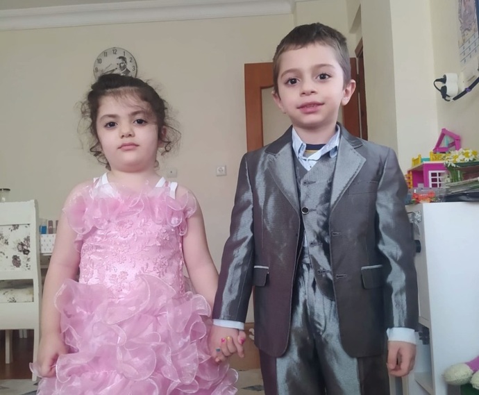 Şöyle bi uyummm Allahım çokça aminnn