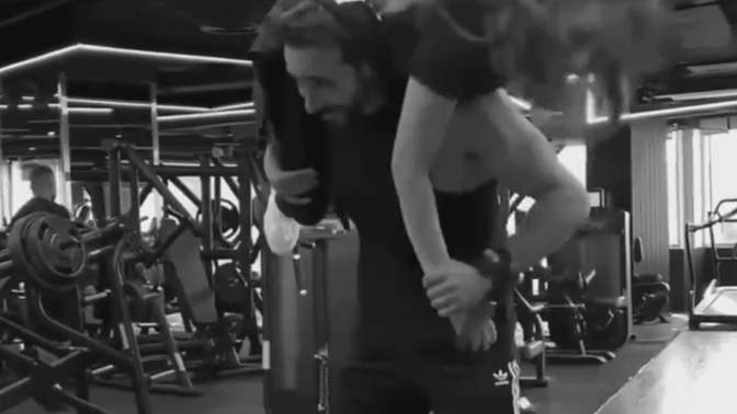 Böyle kaldıran spor arkadaşınız var mıdır?